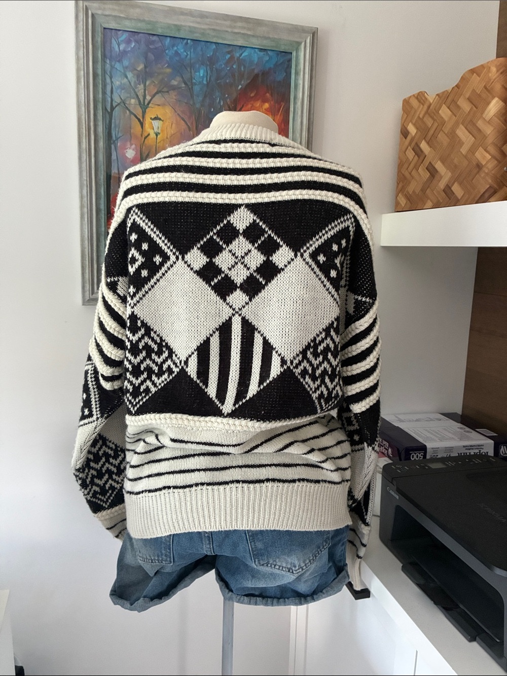 Vintage black and White sweater medium - Picture 5 of 6